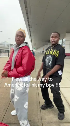A post by @darkoo106 on TikTok caption: We look like siblings am I tripping @clinton. 