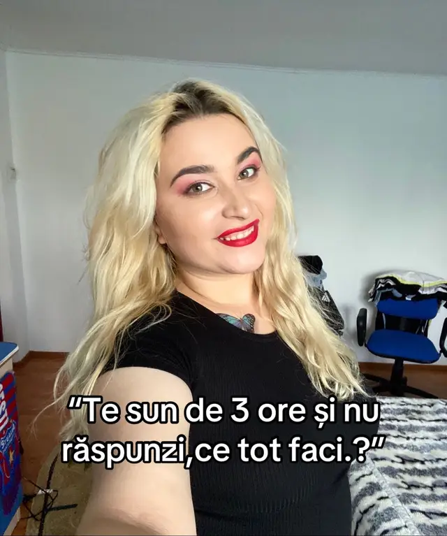 A post by @adelina.mihalache04 on TikTok caption: 😗😗