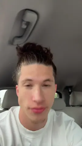 A post by @j2krisp on TikTok caption: LA we otw 💫💫💫 twitch in bio 