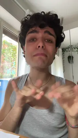 A post by @ionlywearwhiteshoes on TikTok caption: penso di aver detto tutto.