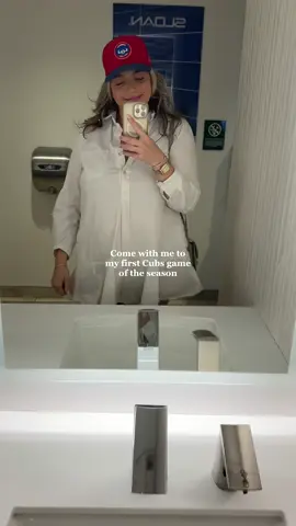 A post by @cassidyandkids on TikTok caption: Moms night out with the @Cubs ✨❤️ if you haven’t experienced a Chicago Summer this is your sign 🙌🏻  #gocubsgo #chicagolife #chicagomom #summertime #momlife #baseball #chicagotiktok #momsnightout #momootd 