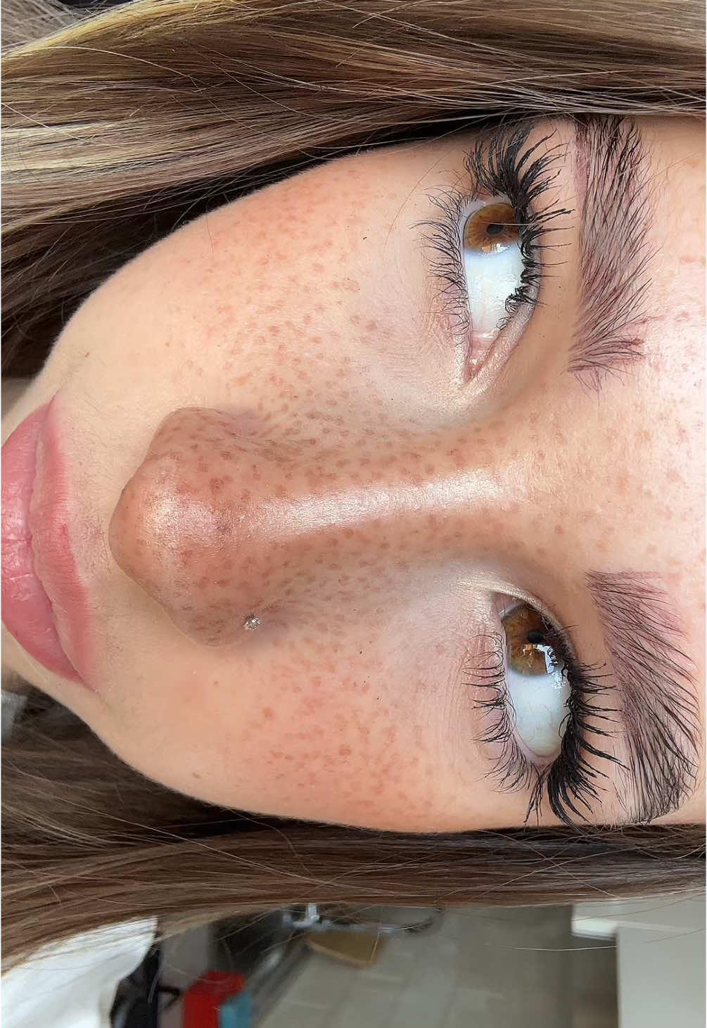 A post by @anna.fuentess on TikTok caption: ritmo de verao
