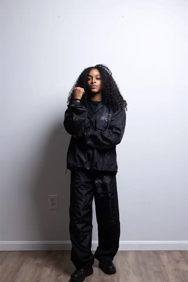 A post by @curlyhairniyahh on TikTok caption: To enter giveaway, follow these steps!       -Tag at least 2 people!      -Follow @starzeed on instagram       -like the post   TIPS: Tag more people to better your chances of winning a FULL SET!  DROPING ON SATURDAY! JUNE 21st - 3PM EST✌️