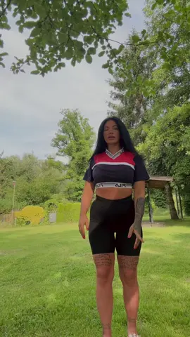 A post by @dianamoga88 on TikTok caption: #fypシ 