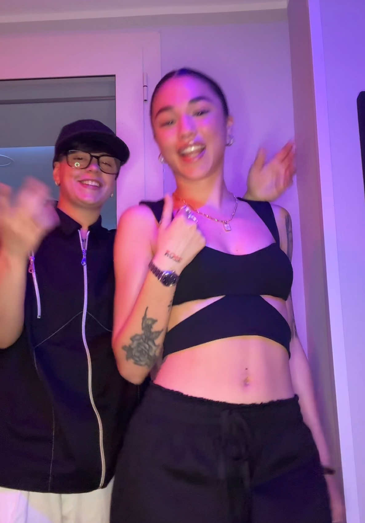 A post by @maryesp_ on TikTok caption: amm fatt o concert no o tiktok @JELECROIS @BEBA 