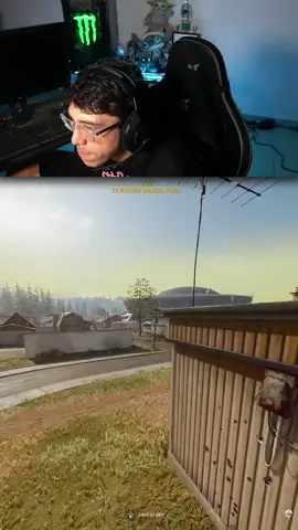 A post by @elvenado98_ on TikTok caption: El tapete #warzone #callofduty #gamerentiktok #warzonelatino 