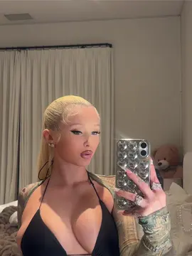 A post by @alabamabarker on TikTok caption: #weonthat 