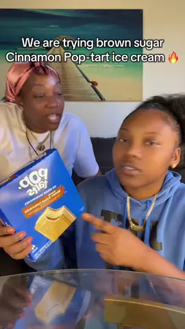 A post by @niyawiyaaa18 on TikTok caption: They was coo but not fyateeee 🤣💯 but get into it #viral #foryoupage #niya #msfyatee #foodie #review #poptart #haha 