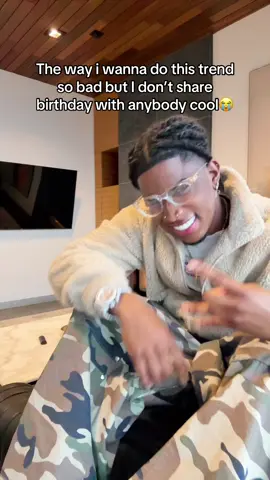 A post by @swagboyq on TikTok caption: WHATS YALLS BDAY? 🤔