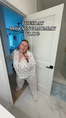 A post by @_samanthajo_ on TikTok caption: HAPPY WEDNESDAY EVEN THOUGH THIS IS FROM TUESDAY LOL hope you had a good morning! #newmom #firsttimemom #postpartum #morningvlog #morningroutine #momvlog #youngmom #realisticmomlife 