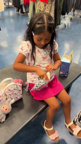 A post by @desiraemontez on TikTok caption: #fypシ #socute #fypシ゚viral #herreaction 