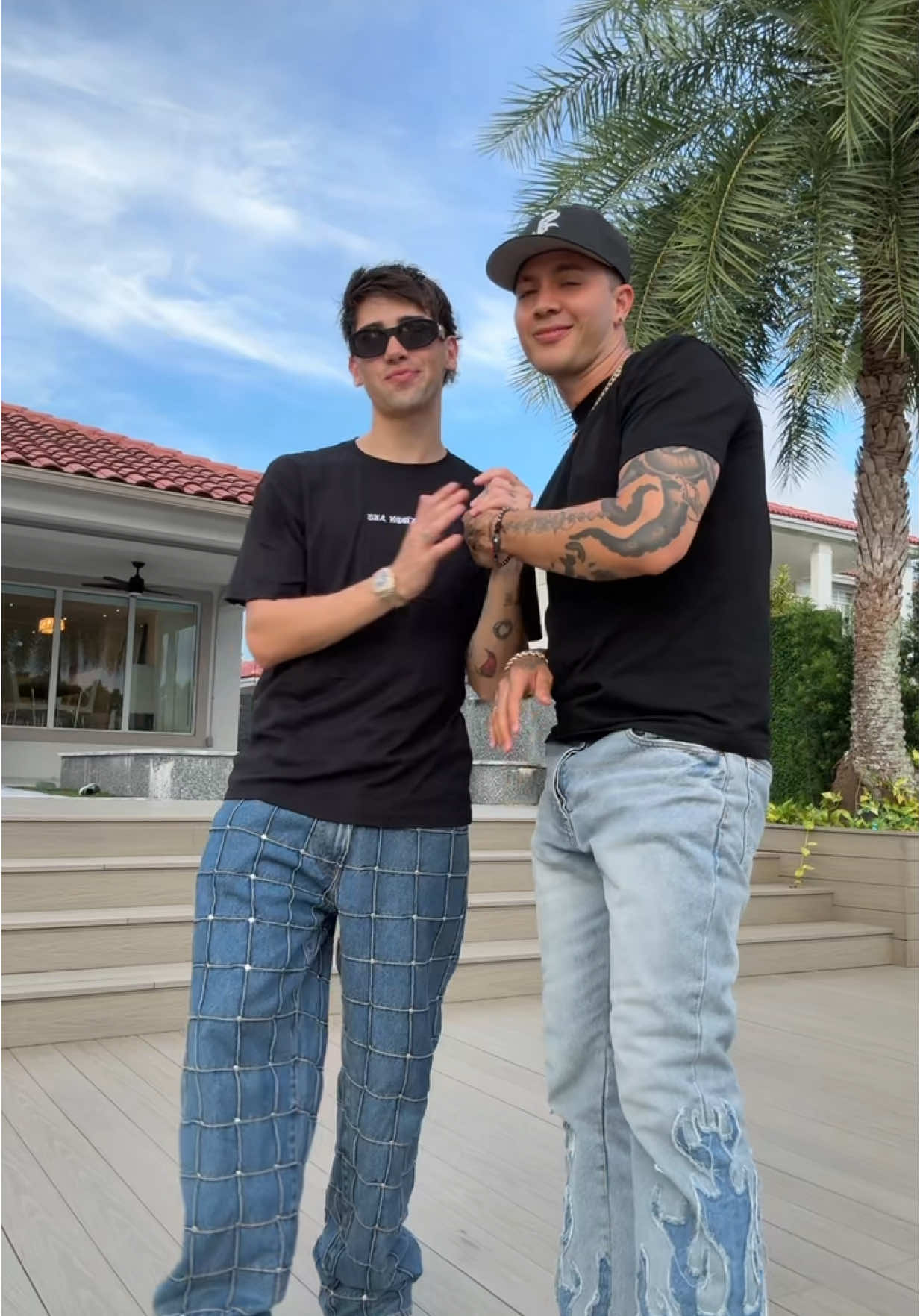 A post by @augustogimenez on TikTok caption: Los verdaderos 👑  @JD Pantoja  