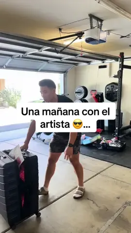 A post by @lafamiliahung on TikTok caption: Una mañana con el artista 😎… ¿qué te pareció este tipo de videos? #humor #comedia #workoutroutine #fyp 