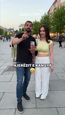 A post by @dua.com_dating on TikTok caption: Prej 1 në 10 – sa romantike janë këto gjeste që i bën një djalë për ty? 💌 #duacom #findyourone #dashuroshqip #albaniandating #datingapp #takoshqiptar