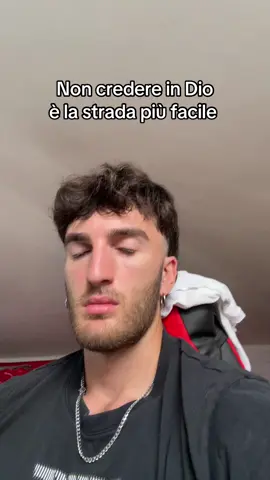 A post by @denndedan on TikTok caption: Se volte discuterne sono qui 🙋🏻