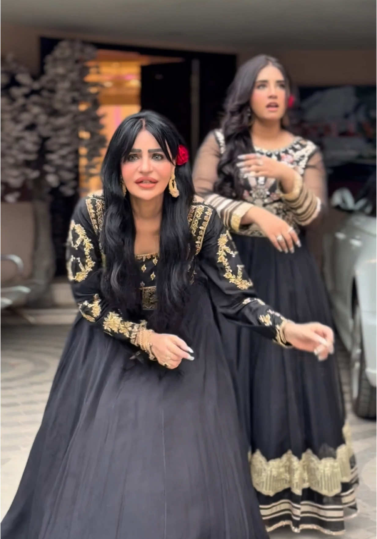 A post by @dollyofficiall on TikTok caption: Sachi 😉😎 #dolly #foryou @minahil malik 