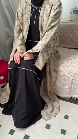 A post by @meowfashion666 on TikTok caption: #Spotlight#TrendNew#abaya#OOTD#TikTokMakeMeBuyit #IGotItFromTikTok #TikTokShop #Fashion2025 #Arabic #Tiktok #Minimalist #Muslim #cardigan #uk #OOTD #abayaonsale #arabiandress #NewArrivals#springsale#TikTokMadeMeBuylt #abayastyle #hijabstyle #womenswear 