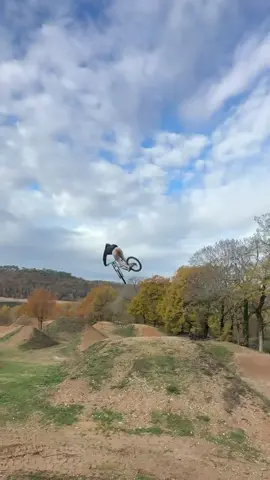 A post by @wibmerfabio on TikTok caption: Jibbing on my @Canyon Bike 🔥🚀