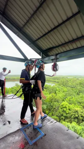 A post by @me_kansuda on TikTok caption: မီးမီး Sea and Lake မှာ Adventure  လုပ်ခဲ့ပါတယ်...Full Video လေး ကိုလဲ စောင့်ကြည့်ပေးပါဦး 🫶🫶 #mekansuda #มีมีกัลย์สุดา #eieiaunghtunt #seaandlake 