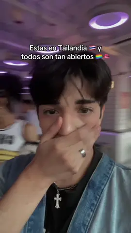 A post by @emanuelsitok on TikTok caption: Very OPEN MIND tailandeses 🫣🫦🫦 #gay #tailandia #thailand 