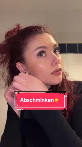 A post by @lidia_garage on TikTok caption: #abschminken #fail #entwürfe #makeup #abendroutine 
