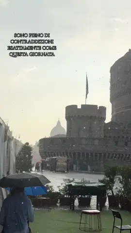 A post by @matteopaolillofficial on TikTok caption: Quanto è bella la pioggia estiva a Roma?