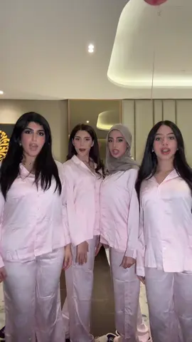 A post by @sarahhmiladd on TikTok caption: احلى سلييب اوڤر مع البنات 🥰♥️  @Baneenstars @Raghad 🦋 @Meera 