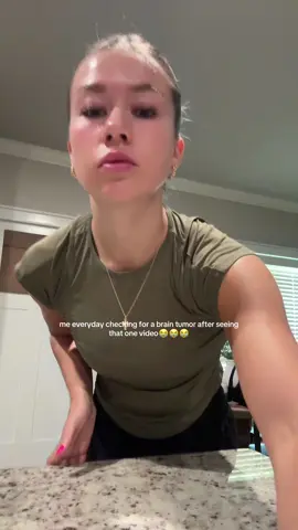 A post by @madisonlynge on TikTok caption: lol pls tell me yall get it. also for my anxiety health girlies if your non dominant hand isn’t as good that is normal😆 #braincheck #healthanxiety #braintumorawarness 