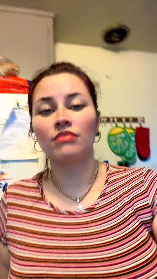 A post by @paolalooez5 on TikTok
