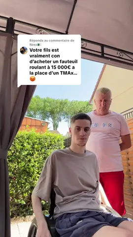 A post by @pattaffix on TikTok caption: Réponse à @Ness🇩🇿 il était à deux doigts de faire une dinguerie…