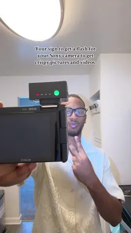 A post by @king_bar7 on TikTok caption: Will start a folder for all my cameras equipment 💪🏾🔥🔥 love this flash even though i don’t know how to take pics lol  @Ulanzi_Official #contentcreator #ulanzi 