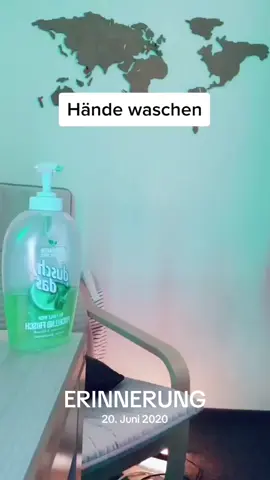 A post by @joo_su on TikTok caption: Meine Anfänge auf Tiktok das war’s einfach net 😂☠️ #erinnerung 