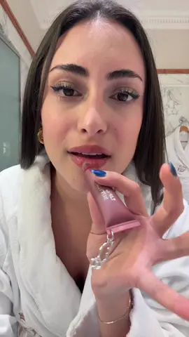 A post by @samiabiche on TikTok caption: je valide @Diorbeauty 🧖‍♀️ produits offerts 