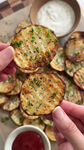 A post by @moribyan on TikTok caption: Sweet Green Copycat Ripple Fries at home and even better! Full recipe on the blog as always - www.moribyan.com 🤎