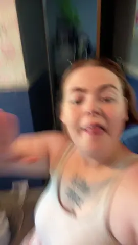 A post by @roseamyg3 on TikTok caption: Day 1of redoing my bedroom #bedroom #redoing 
