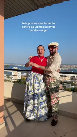 A post by @emedeamores on TikTok caption: me caso con el amor de mi vida ❤️