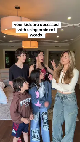 A post by @esthalla on TikTok caption: Find the 6th person 🤨 @FamiliaDiamond 