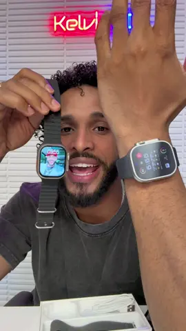 A post by @starlingru1z on TikTok caption: #reloj #relojinteligente #smartwatch #watch #relojes #ultrawatch #watchultra2 #ultrawatch2 #videov 