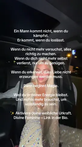 A post by @deeanaofficial on TikTok caption: Du musst niemanden mehr überzeugen. Du musst niemandem mehr beweisen, dass du genug bist. Du musst dich nur erinnern, wer du in Wahrheit bist. ✨ Und dann kommt alles zu dir. 📖 Hol dir jetzt das Divine Feminine E-Book – Link in der Bio. #divinefeminine #feminineenergy #weiblichkeitaktivieren #göttlicheweiblichkeit #selbstwert #selbstliebe #empfangenstattkämpfen #magnetischeausstrahlung #energiearbeit #heilungfürfrauen #spirituelleswachstum #frausein #ebookverkauf #dijanamethode #deeptalk #feminineawakening #weiblichsein #frauenpower 