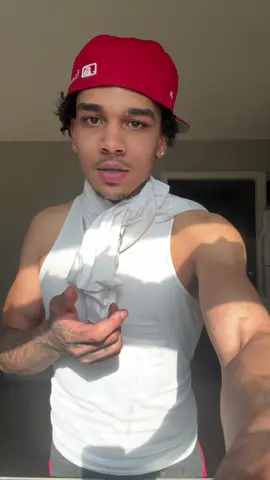 A post by @curvejso on TikTok
