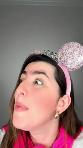 A post by @leidys_sotolongo on TikTok caption: ✨HODAAA✨Esa Victoria no cambia 😂😂😂