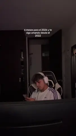 A post by @soybans on TikTok caption: Quiero dejar de hacerlo #parati #foryou #foryoupage #familia #fyp 