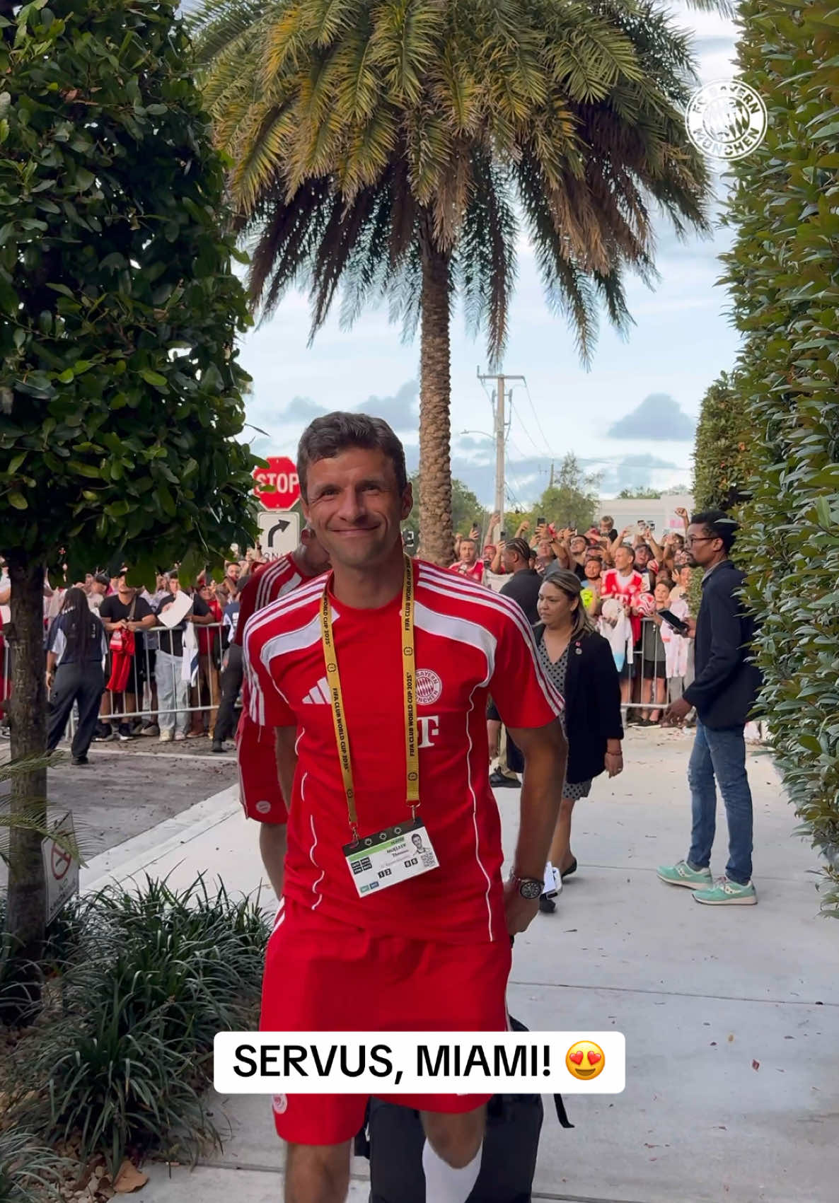 A post by @fcbayern on TikTok caption: 𝑾𝒆𝒍𝒄𝒐𝒎𝒆 𝒕𝒐 𝑴𝒊𝒂𝒎𝒊 👋🌴 #FIFACWC  #FCBayern #MiaSanMia #Miami #FCBBOCA 
