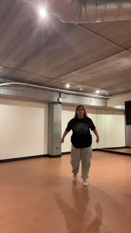 A post by @ on TikTok caption: so so messy but i was too tired for a redo dc :@Kiana #dance #dancechallenge #dancer 