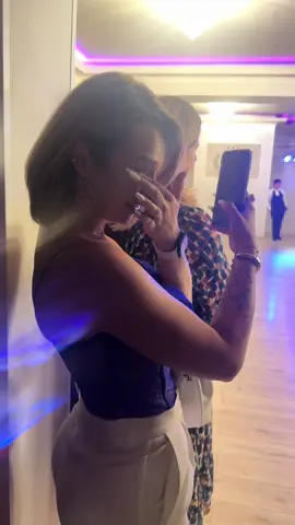 A post by @monicaraduofficial on TikTok caption: Azi este despre ea. Despre cât de frumoasă a fost, cât de mândră am fost eu… și cât de repede zboară timpul. 🩵 Clasa a 4-a a trecut într-o clipă, și deși banchetul a fost al ei, lacrimile au fost ale mele 😅 