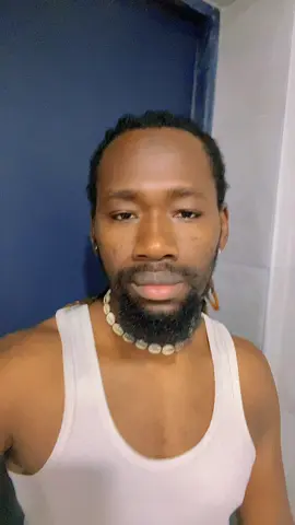 A post by @lilpac95 on TikTok caption: #soninkara💫tiktok #soninke #tiktoksoninkara🇲🇱🇲🇷🇬🇲🇸🇳🇮🇪🇬🇳 #soninkelesplusbelle #soninke_et_fier #soninkara #peulh 