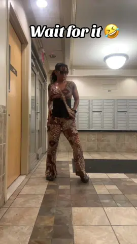 A post by @posdtatib on TikTok caption: #TATIB👑 #viralvideo #fun #fyp #harlemnyc #momlife 