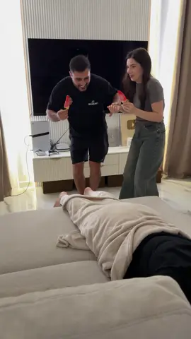 A post by @sarkisonchik on TikTok caption: Как я ору 😂инст:sarkison7