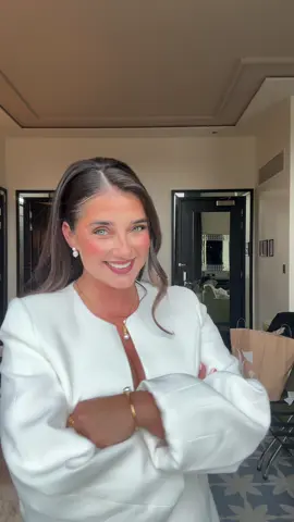 A post by @annaliviahynds on TikTok