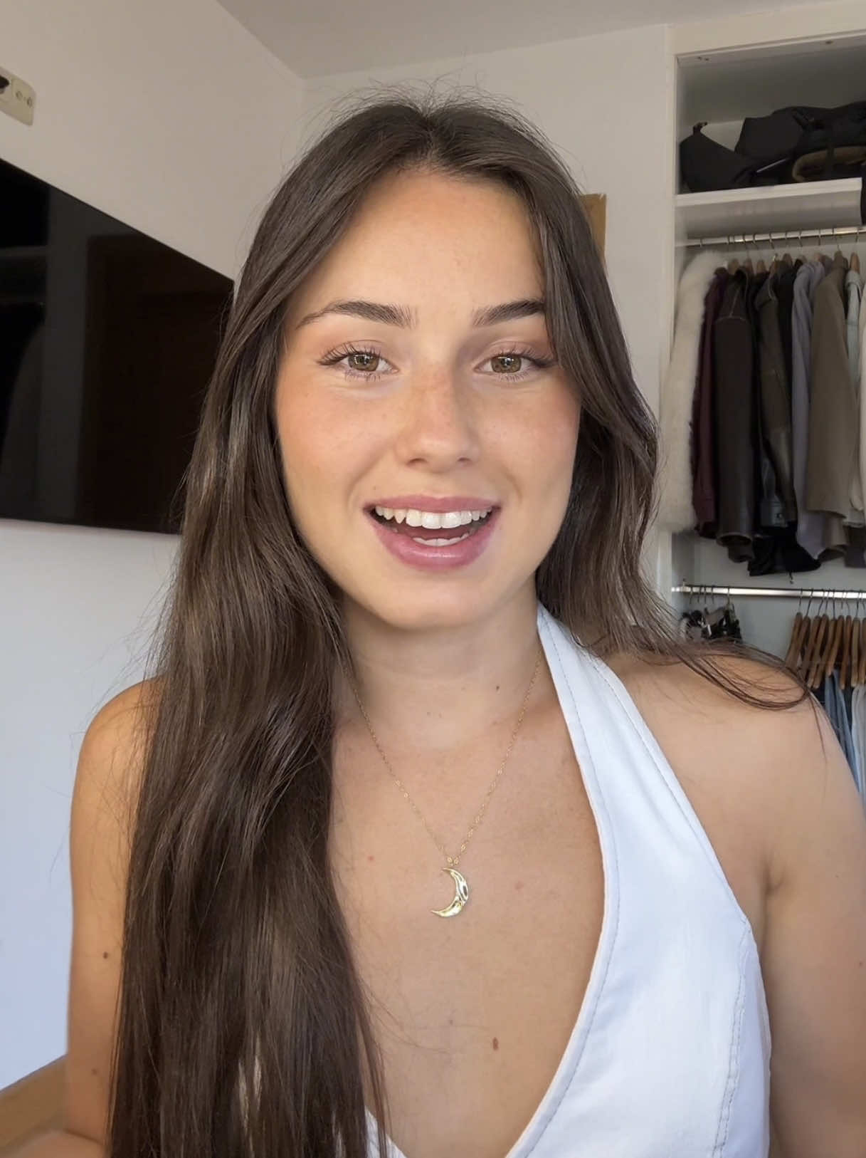 A post by @lilimaartineez on TikTok caption: no sabéis la vergüenza que pasé!!! jajajajajaja  #parati 